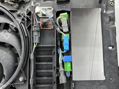 radiator-fan-citroen-c5-i-dc_-2001-2002-2003-2004-2005-23756260 main image