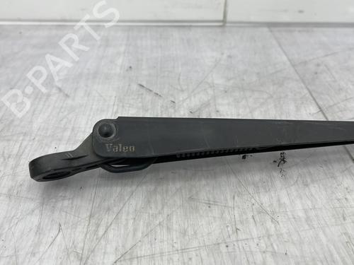Used Front windshield wiper arm Front windshield wiper arm 23701870 23701870