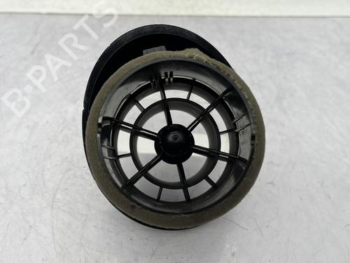 air-vent-audi-a1-8x1-8xk-2010-2011-2012-2013-2014-2015-2016-2017-2018-2019-23683834 main image