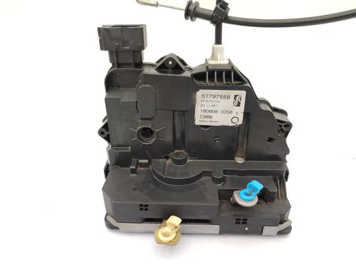 front-right-lock-fiat-grande-punto-199_-2005-23756825 main image