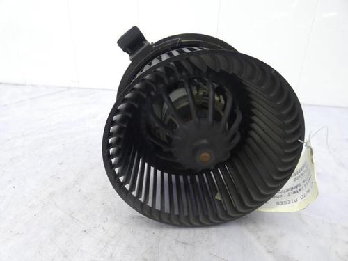 Ventilator motor DACIA SANDERO 1.5 dCi (68 hp) 23670309