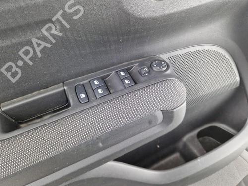 Sæde sæt CITROËN C3 AIRCROSS II (2R_, 2C_) 1.2 PureTech 110 (2RHNZB, 2RHNZW, 2RHNPX, 2RHNPJ) (110 hp) 32062070