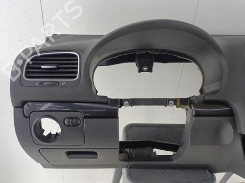 Used Dashboard VW GOLF VI (5K1) 1.6 TDI (105 hp) 23718679