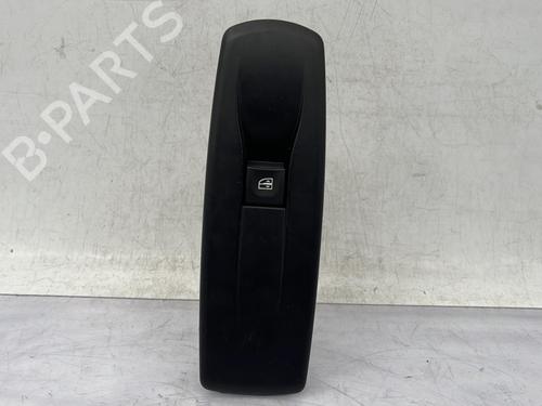 Used Right front window switch Right front window switch RENAULT LAGUNA III (BT0/1) 2.0 dCi (BT01, BT08, BT09, BT0E, BT0K, BT12, BT1C, BT1D,... (150 hp) 31286946 31286946