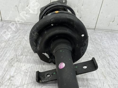 Right front shock absorber RENAULT CLIO IV Grandtour (KH_) 0.9 TCe 90 | BP23681710M17 