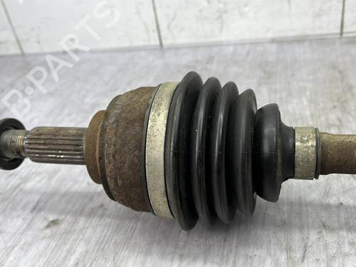 left-front-driveshaft-dacia-sandero-ii-2012-33420587 main image