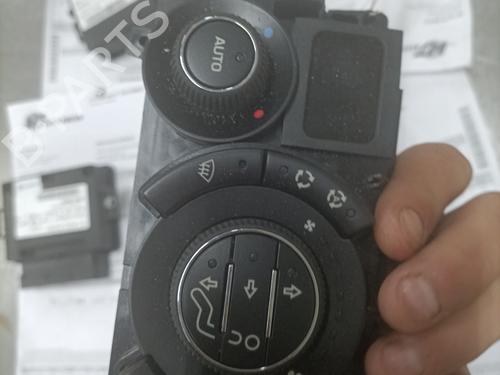 Climate control PEUGEOT 3008 I MPV (0U_) 1.6 BlueHDi 120 | BP23754447I5 