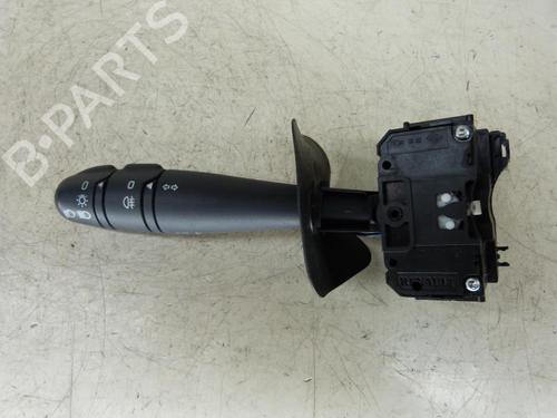 Used Headlight switch RENAULT CLIO II (BB_, CB_) 1.5 dCi (B/CB07) (65 hp) 23667353