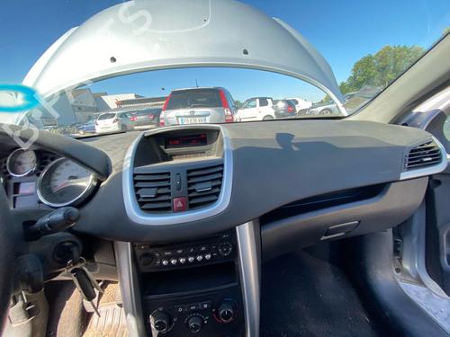 Used Dashboard Dashboard 37867871 37867871