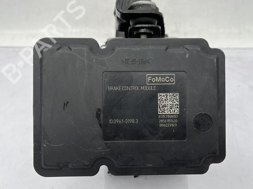 Used ABS pump ABS pump FORD FIESTA VI (CB1, CCN) 1.0 EcoBoost (100 hp) 25923634 25923634