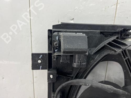 Used Radiator fan Radiator fan PEUGEOT 5008 II (MC_, MJ_, MR_, M4_) 2.0 BlueHDi 150 (MJAHXW, MJAHXH, MJAHXN, MJAHXV, MJAHXG) (150 hp) 40510442 40510442