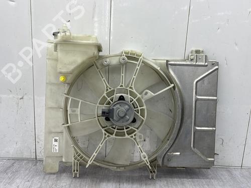 Used Radiator fan TOYOTA YARIS (_P13_) 1.0 (KSP130_, KSP130) (69 hp) 30822097