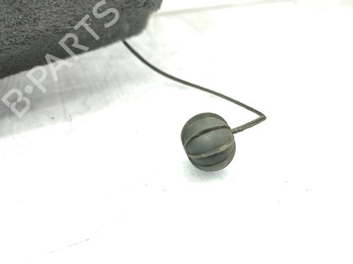 Used Rear parcel shelf Rear parcel shelf VW POLO IV (9N_, 9A_) 1.4 16V (75 hp) 23757168 23757168