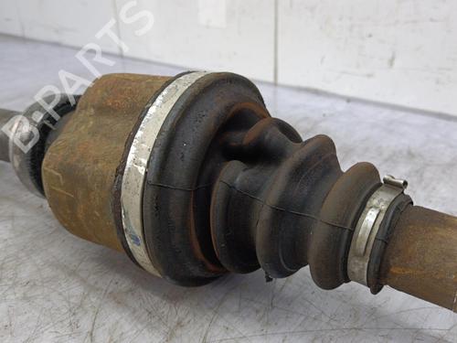 Used Right front driveshaft PEUGEOT 3008 I MPV (0U_) 2.0 HDi 150 / BlueHDi 150 (150 hp) 23676939