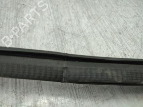 Rubber door seal PEUGEOT 208 II (UB_, UP_, UW_, UJ_) 1.2 PureTech 100 | BP27617472C142 