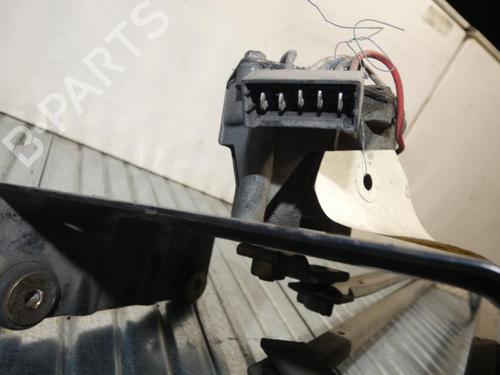 Used Front wiper motor RENAULT TRAFIC Van (T_, P_, V_) 1.7 (68 hp) 23696811