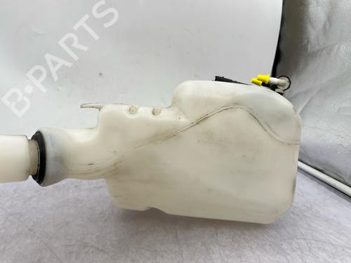 Used Windscreen washer tank Windscreen washer tank 38258250 38258250