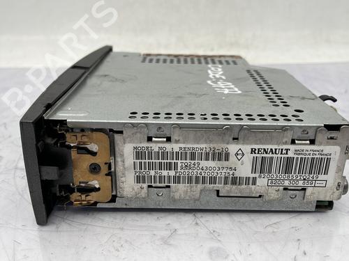 Radio RENAULT SCÉNIC II (JM0/1_) 1.9 dCi (JM0G, JM12, JM1G, JM2C) | BP23697648E6 