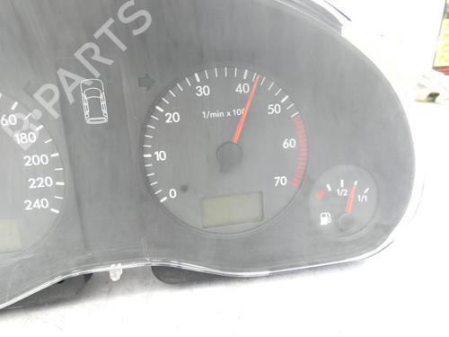 Used Instrument cluster Instrument cluster 23702100 23702100