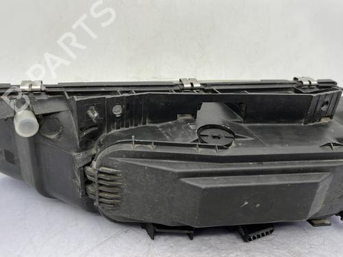 Right headlight CITROËN XANTIA (X1_, X2_) 1.9 Turbo D | BP23757964C29 