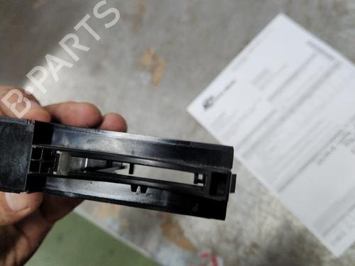 Card reader RENAULT ESPACE IV (JK0/1_) 2.0 dCi (JK01, JK02, JK1J, JK1K, JK1H) | BP27220813E4 