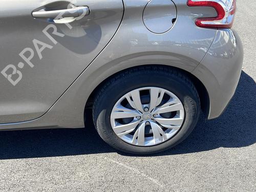 Rear axle PEUGEOT 208 I (CA_, CC_) 1.2 VTI 82 | BP23675767M2