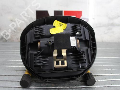 Used Driver airbag RENAULT MEGANE II (BM0/1_, CM0/1_) 1.5 dCi (BM1E, CM1E) (106 hp) 23690714