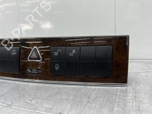 Used Warning switch MERCEDES-BENZ C-CLASS (W203) C 220 CDI (203.008) (150 hp) 23692666