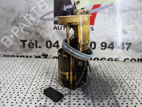 Used Fuel pump VW TOURAN (1T1, 1T2) 2.0 TDI 16V (140 hp) 23685562