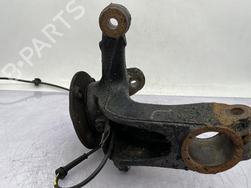 Used Right front steering knuckle Right front steering knuckle PEUGEOT 108 1.2 (82 hp) 24296599 24296599