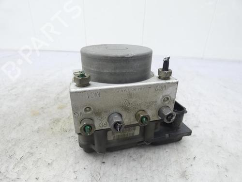 Used ABS pump RENAULT MEGANE II Estate (KM0/1_) 2.0 (135 hp) 23672360