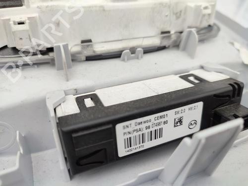 Used Interior roof light Interior roof light PEUGEOT 308 II (LB_, LP_, LW_, LH_, L3_) 1.6 HDi (92 hp) 23712573 23712573