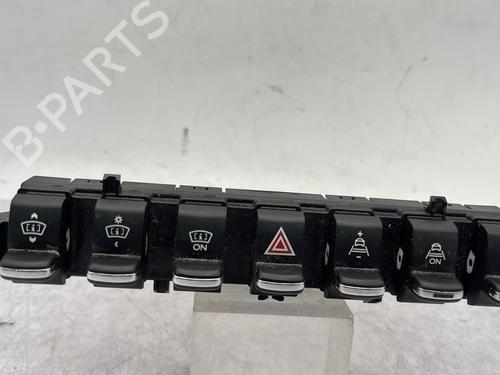 Used Warning switch Warning switch PEUGEOT 3008 I MPV (0U_) 1.6 HDi (114 hp) 30648858 30648858