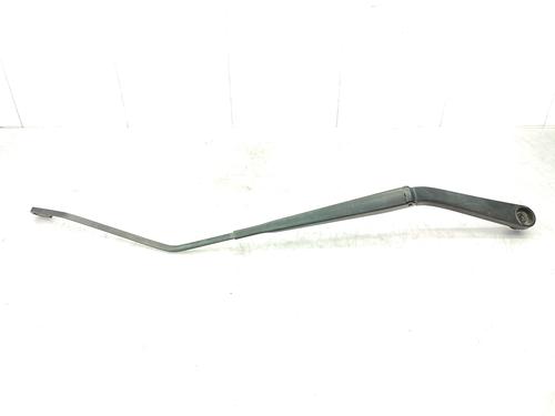 Used Front windshield wiper arm NISSAN JUKE (F15) 1.5 dCi (110 hp) 23754646