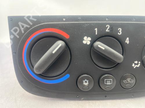 Used Climate control Climate control 36858576 36858576