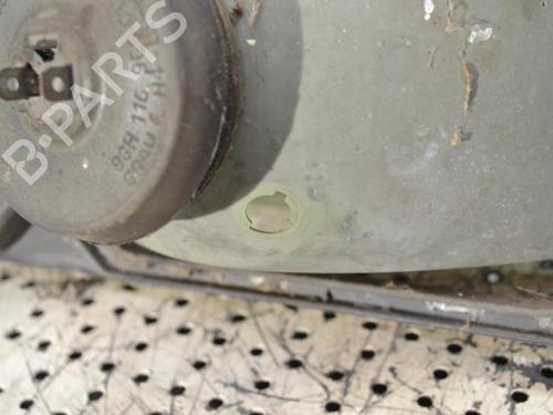 Left headlight VW POLO II (86C, 80) 1.4 D | BP23665845C28 