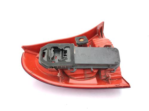 Right taillight RENAULT CLIO II (BB_, CB_) 1.4 16V (B/CB0P, BB13) | BP23755832C35 