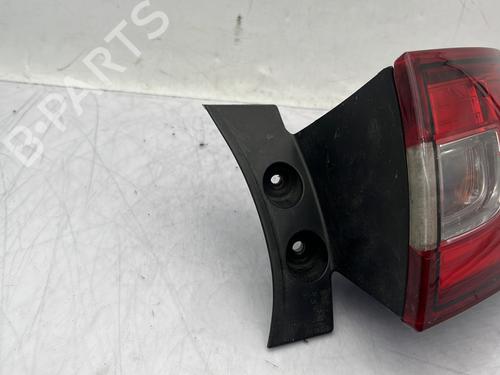 right-taillight-renault-clio-iv-bh_-2012-2013-2014-2015-2016-2017-2018-2019-2020-2021-32258325 main image
