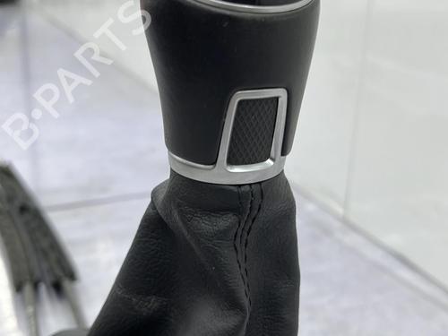 Used Gear lever Gear lever VW POLO VI (AW1, BZ1, AE1) 1.0 TSI (95 hp) 23704648 23704648