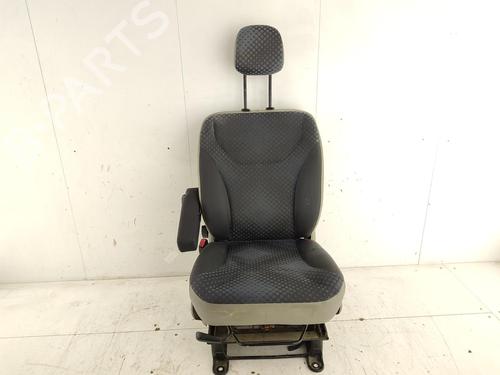 Used Left front seat RENAULT TRAFIC II Van (FL) 2.0 dCi 90 (FL0H, FL00, FL01, FL0M, FL0P, FL0S) (90 hp) 32066781
