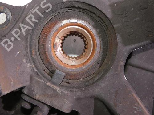 Left front steering knuckle FIAT PANDA (169_) 1.1 (169.AXA1A) | BP23670612M25 