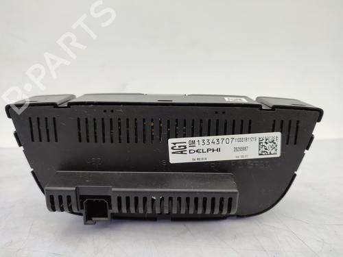 Used Climate control OPEL MERIVA B MPV (S10) 1.7 CDTI (75) (110 hp) 23709203