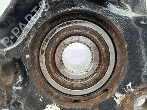 Left front steering knuckle PEUGEOT EXPERT Van (222) 1.9 TD | BP23680810M25 