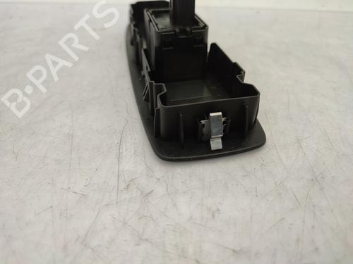 Used Right rear window switch Right rear window switch RENAULT SCÉNIC IV (J9_) 1.3 TCe 140 (140 hp) 24146295 24146295
