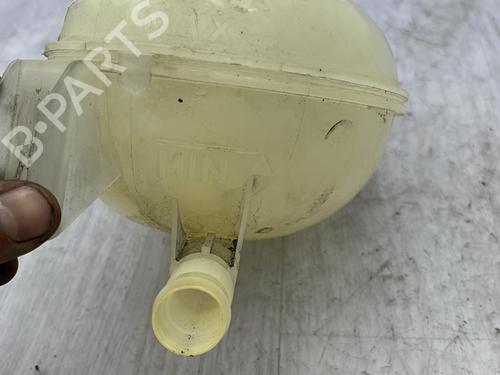 Expansion tank RENAULT CLIO IV (BH_) 1.5 dCi 90 | BP23674538C120 