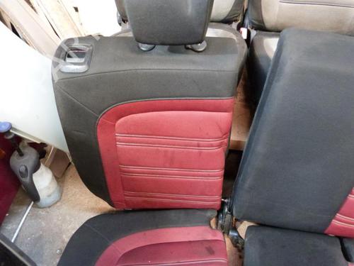 seats-set-fiat-punto-evo-199_-2008-24450907 main image