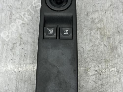Left front window switch RENAULT CLIO IV (BH_) 1.5 dCi 90 | BP23674717I27 