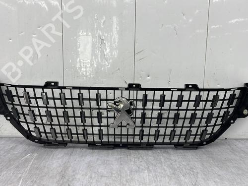 Grill PEUGEOT 2008 I (CU_) 1.2 VTi (82 hp) 30876007