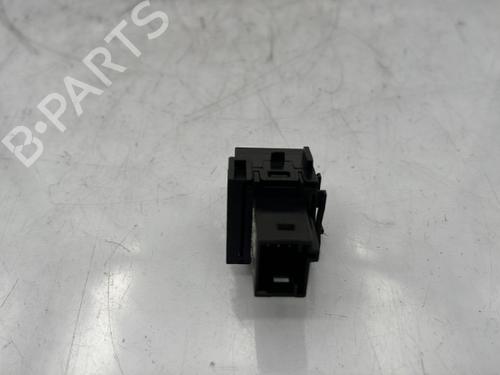 Switch PEUGEOT 2008 II (UD_, US_, UY_, UJ_, UR_, UC_) 1.5 BlueHDI 130 | BP23758445I30