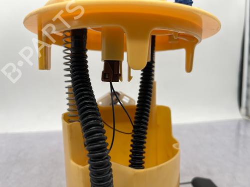 Used Fuel pump Fuel pump 38920100 38920100
